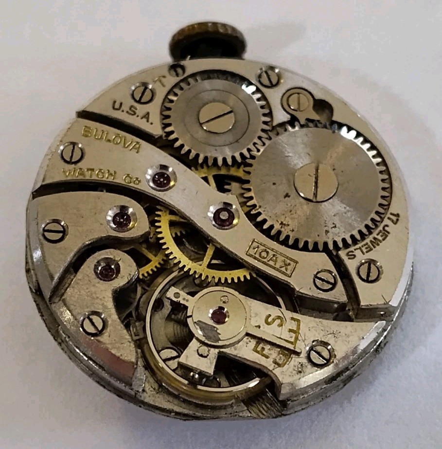 1942 WWII Era Bulova 10AX Watch Movement 17J Running