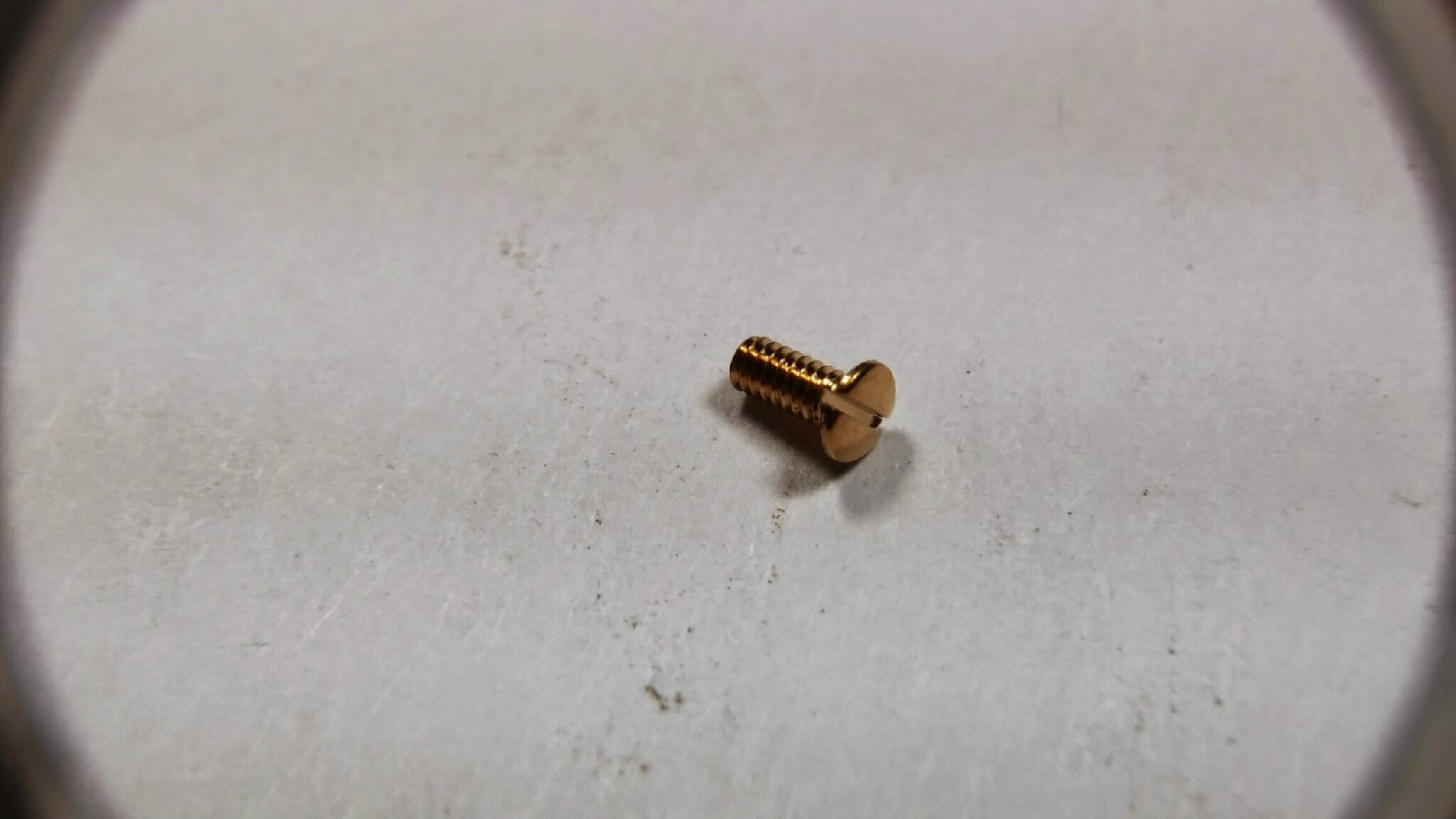 18k gold screw, head 2.35mm, length 3.65mm – 1 per order. thread 1.4mm for Patek