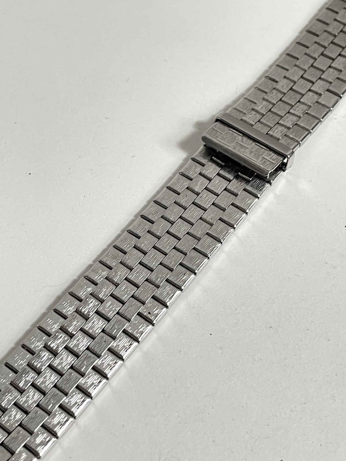 Very Cool ZRC 18-21 Mm Flexible And Adjustable Bracelet Stainless Steel