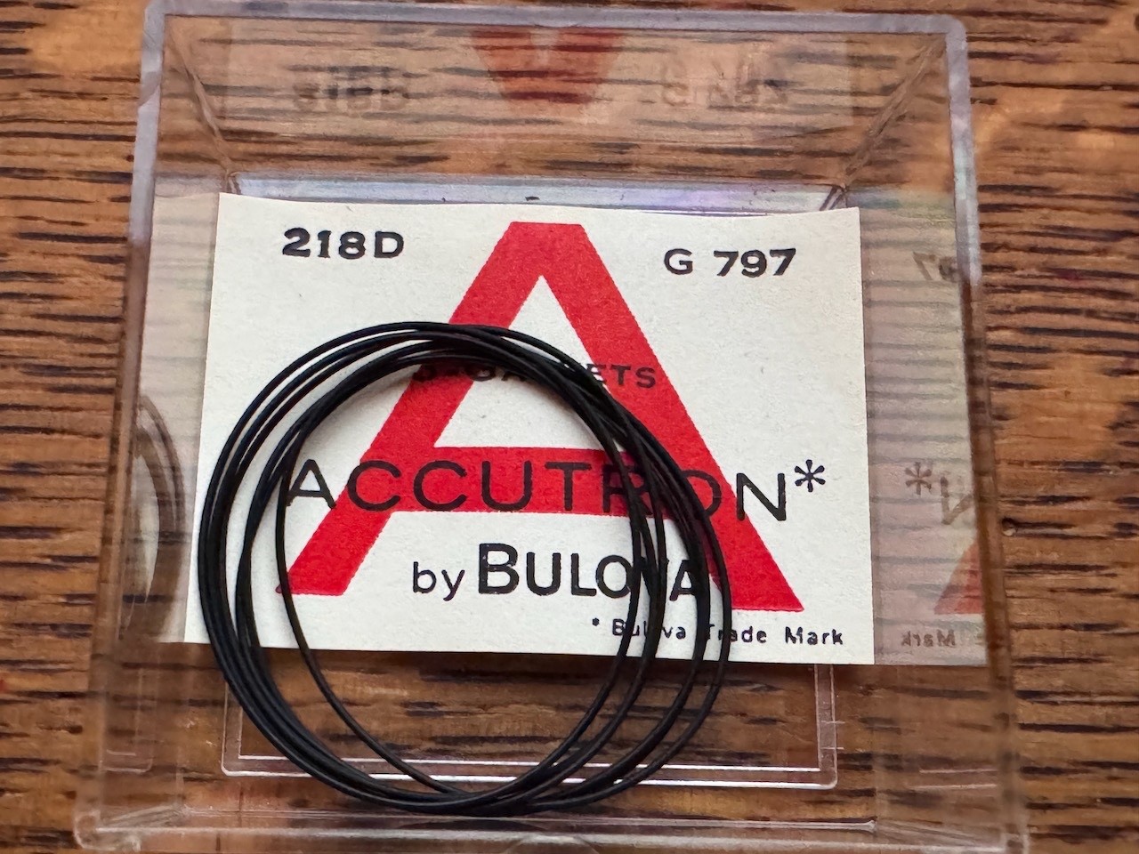 One (1) vintage Bulova Accutron 218D watch case back gasket part G797 from pack
