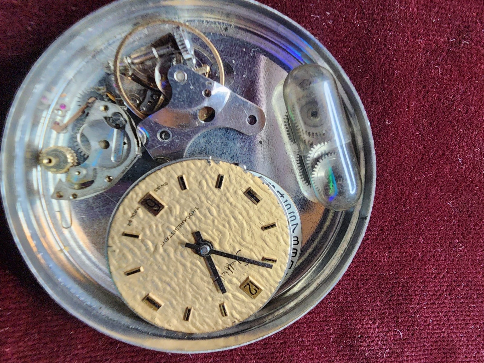 Vintage Sheffield Swiss Cal. 121M Watch Movement – Partial – In Kilb & Co. Tin