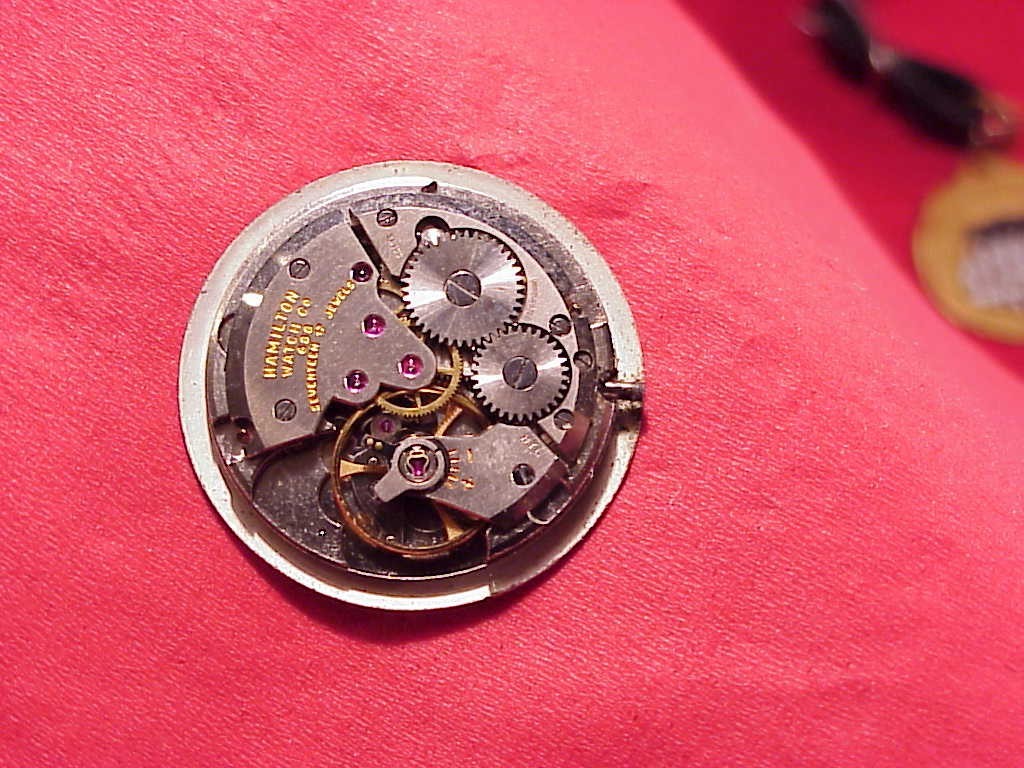 BENRUS Vintage WRISTWatch Movement & DIAL Manual DN 21 17 Jewels GOOD BALANCE