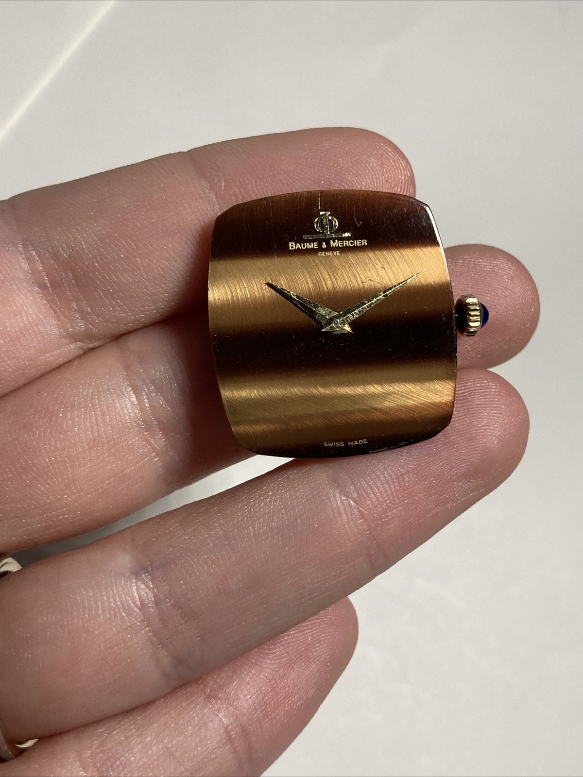 BAUME & MERCIER Cal 1050 17J Men’s Watch Movement w/ Tiger Eye Dial