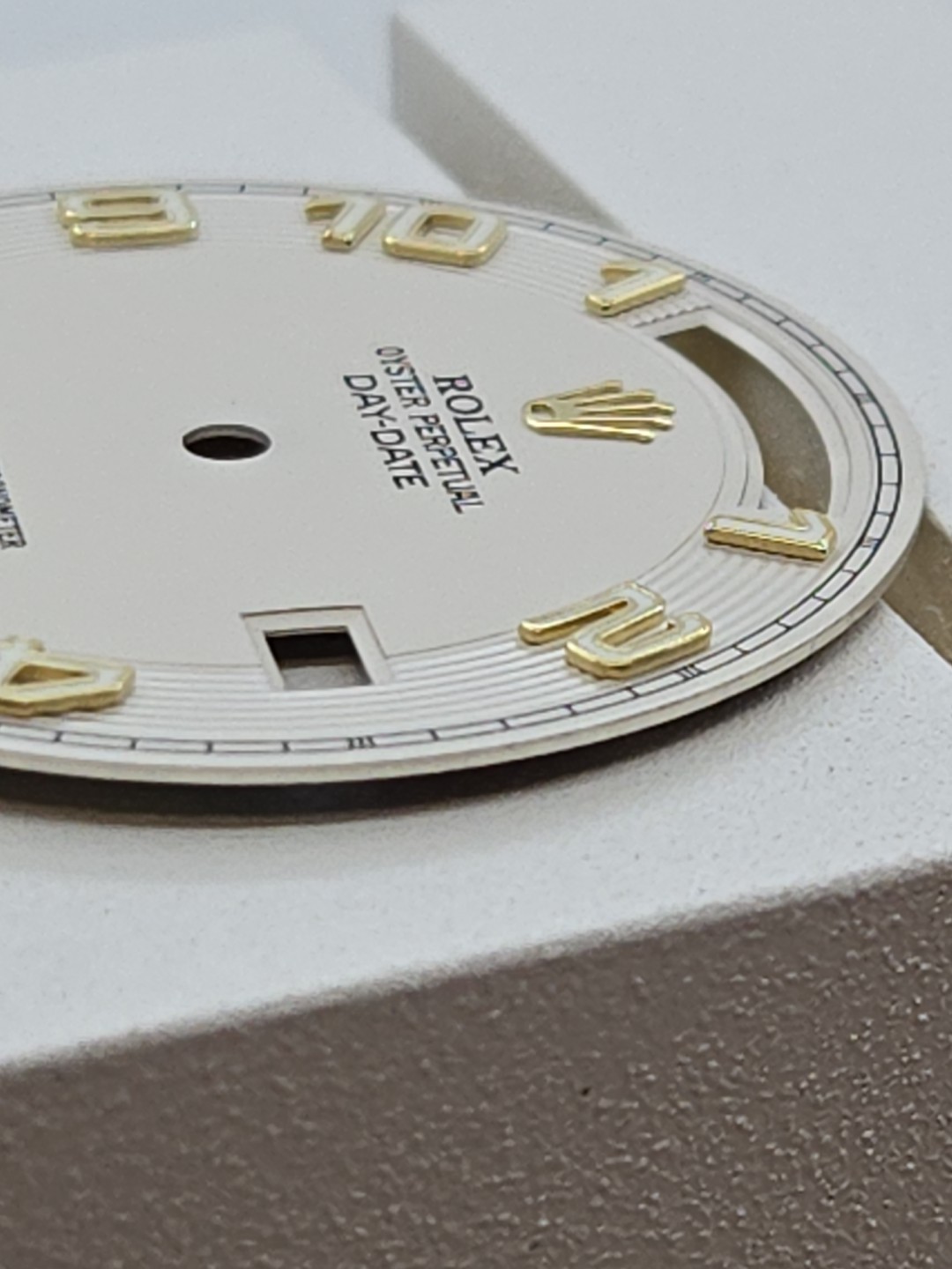 Rolex Dial,218238 President Day-Date Concentric,Ivory,New Old Stock Open Package