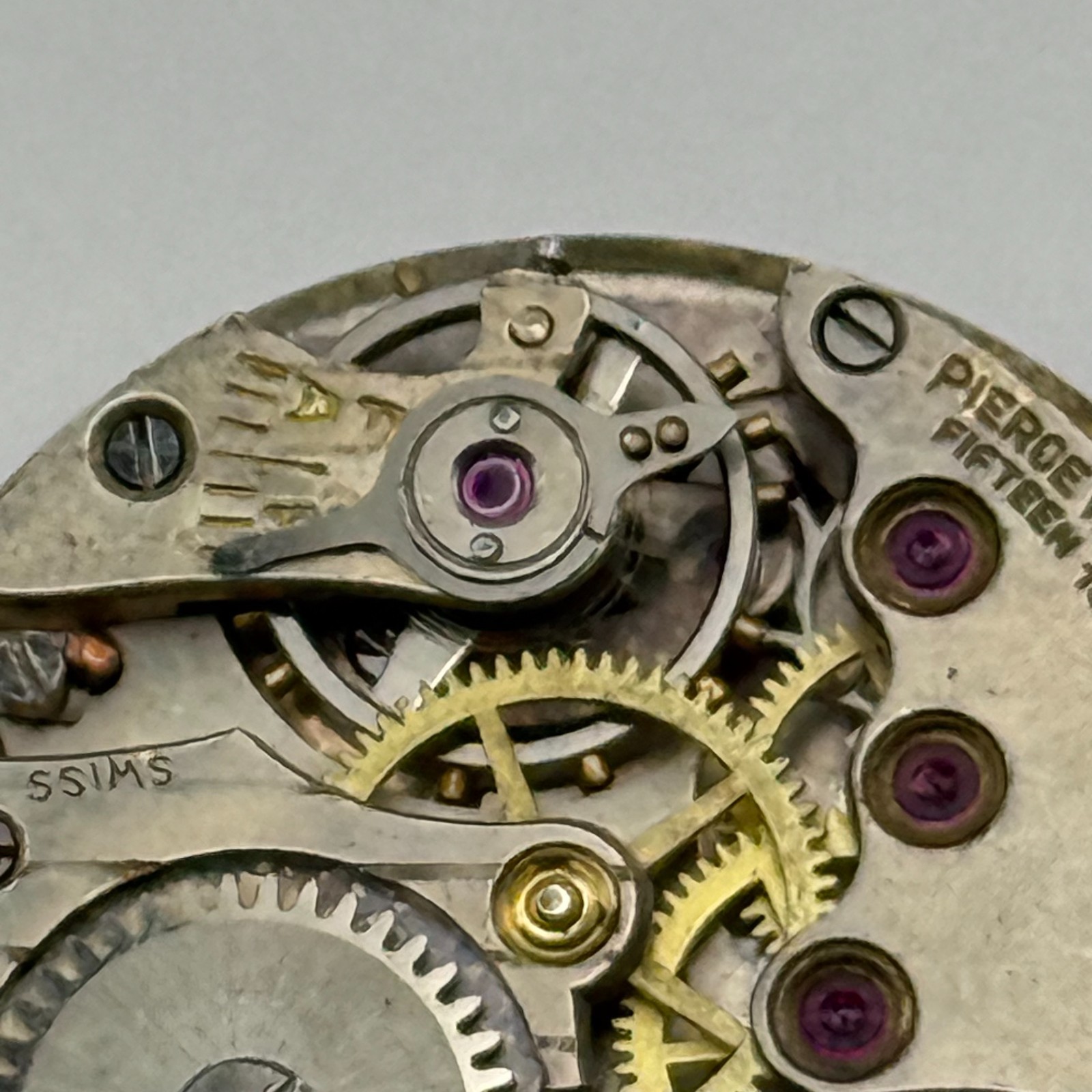 Pierce Watch Movement Swiss 15 Jewels Sub Seconds Manual Wind Parts 23.6mm