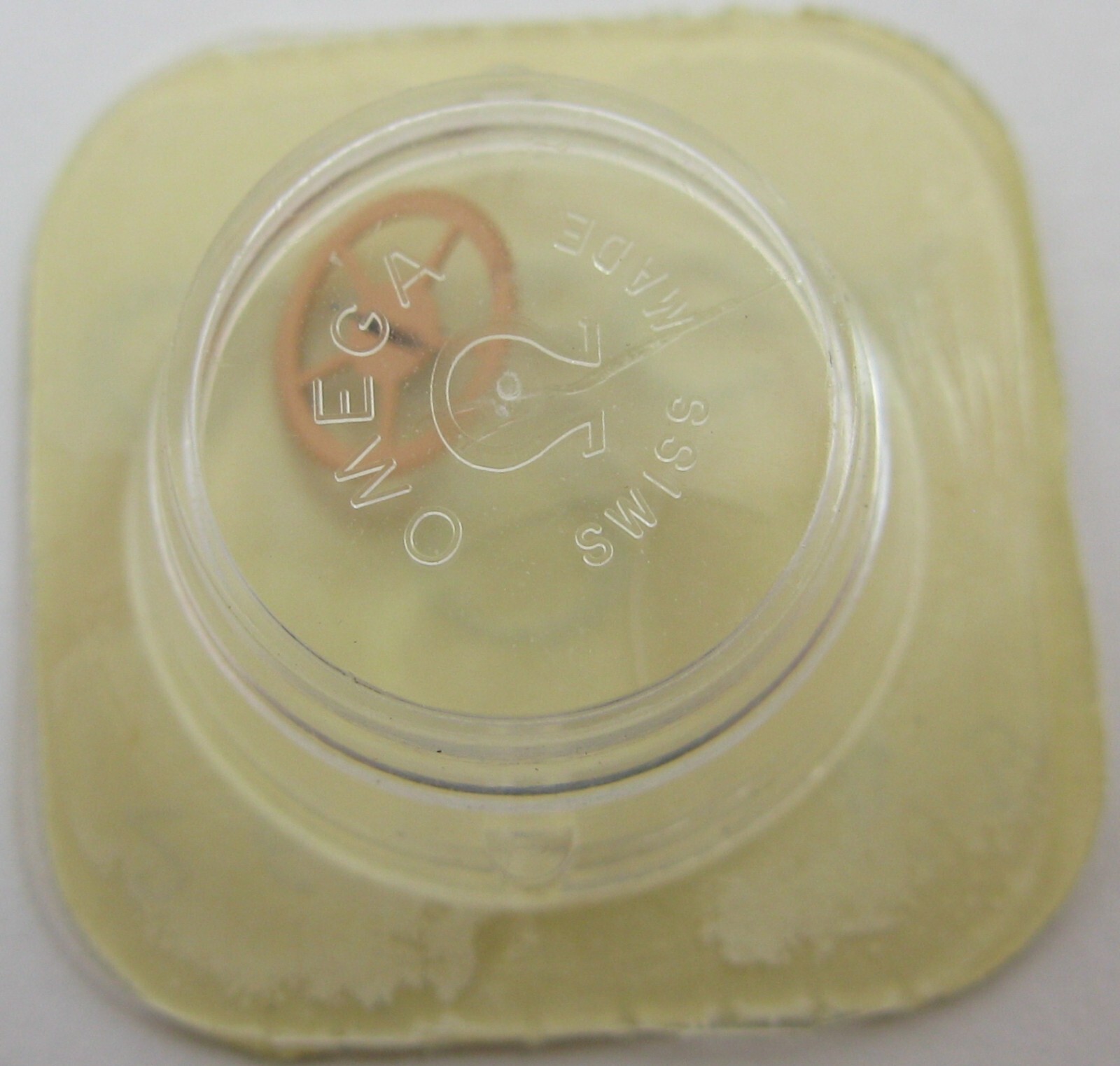 Omega 265 Watch Part: 4 th. wheel second beat #1243 / 224