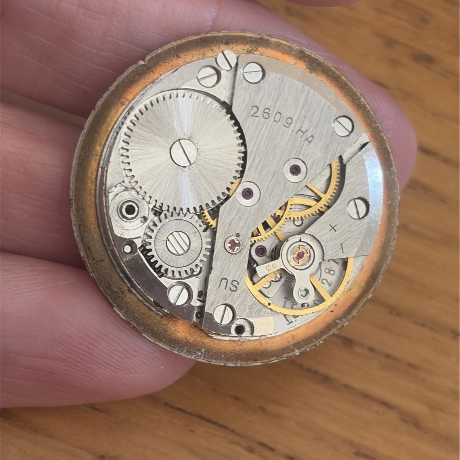 Vintage Raketa 2609.HA USSR -watch movement for parts Sekonda Watch face front