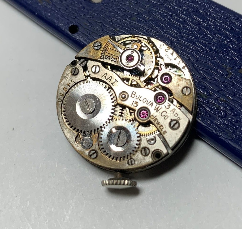 1922 EARLY Bulova 10 ½ Lignes Caliber AAI 15J 3 Adjusts Movt Dial Good Balance!!