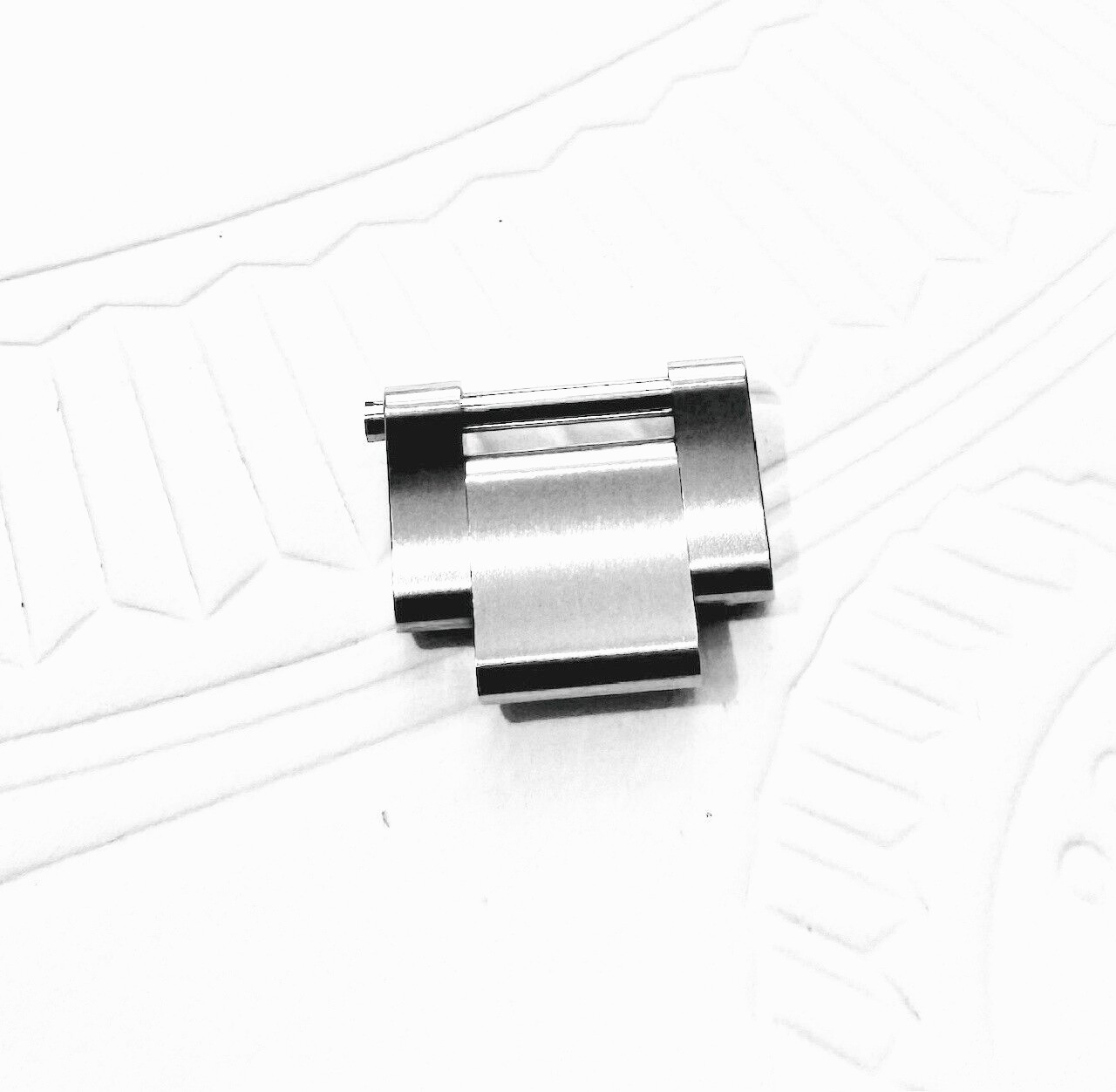 Genuine ROLEX Stainless Steel New Style 15.5mm Oyster Link 116622 126622