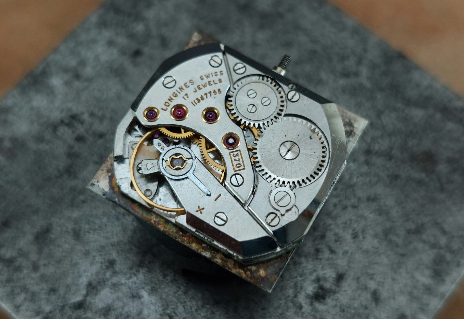 Original LONGINES Hand-Winding Movement Caliber 370. Running Well