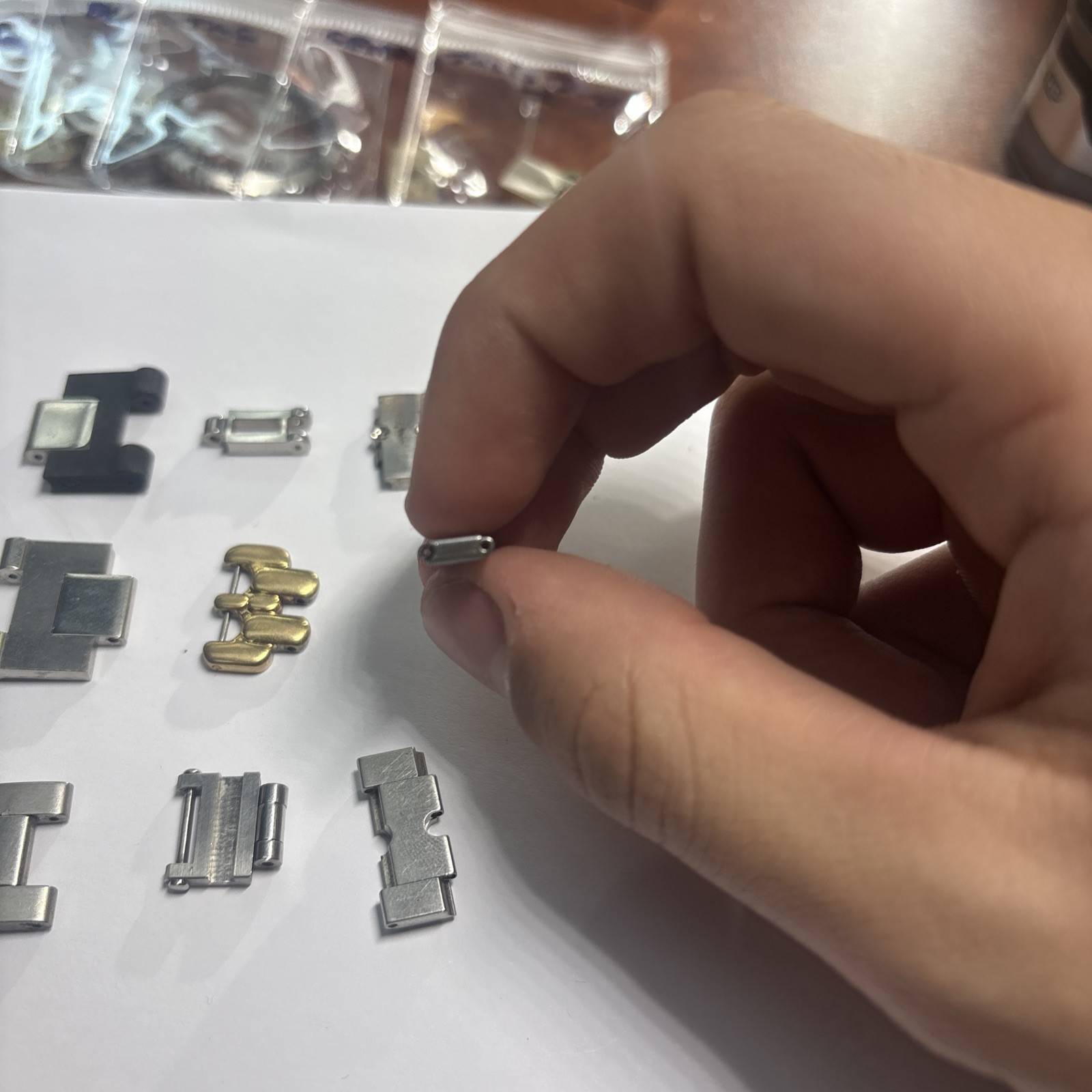 MOVADO ASSORTED LINKS (ALL AS IS)(PACKAGE DEAL)