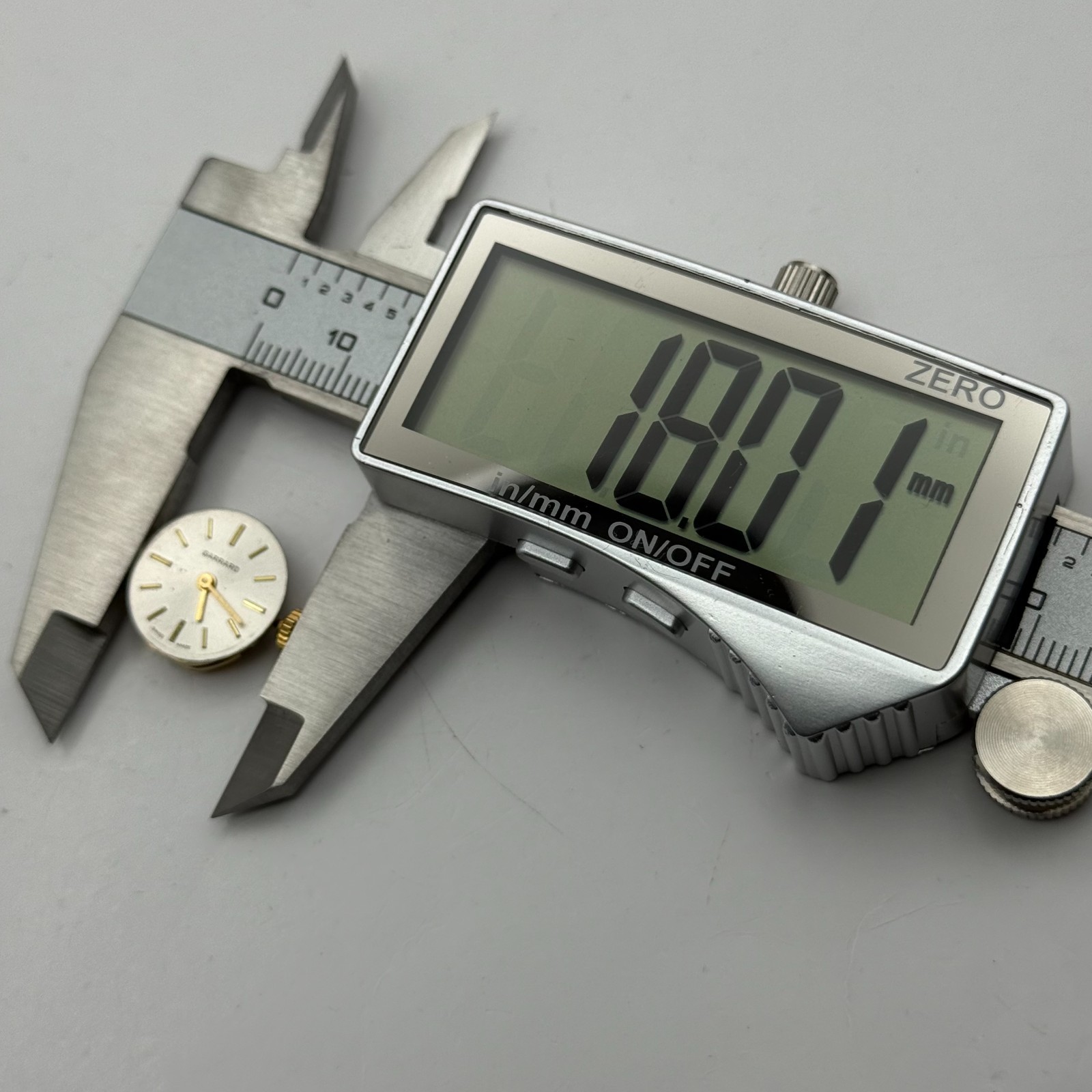 ETA 277.001 Watch Movement Running Garrard Ladies 17J Swiss Parts Repair 13mm