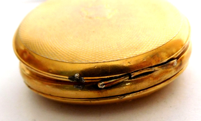 UT 6498 P.W. FOR PART or REPAIR NOT RUNNING CRYSTAL BEZEL MISSING. 17 JEWELS.