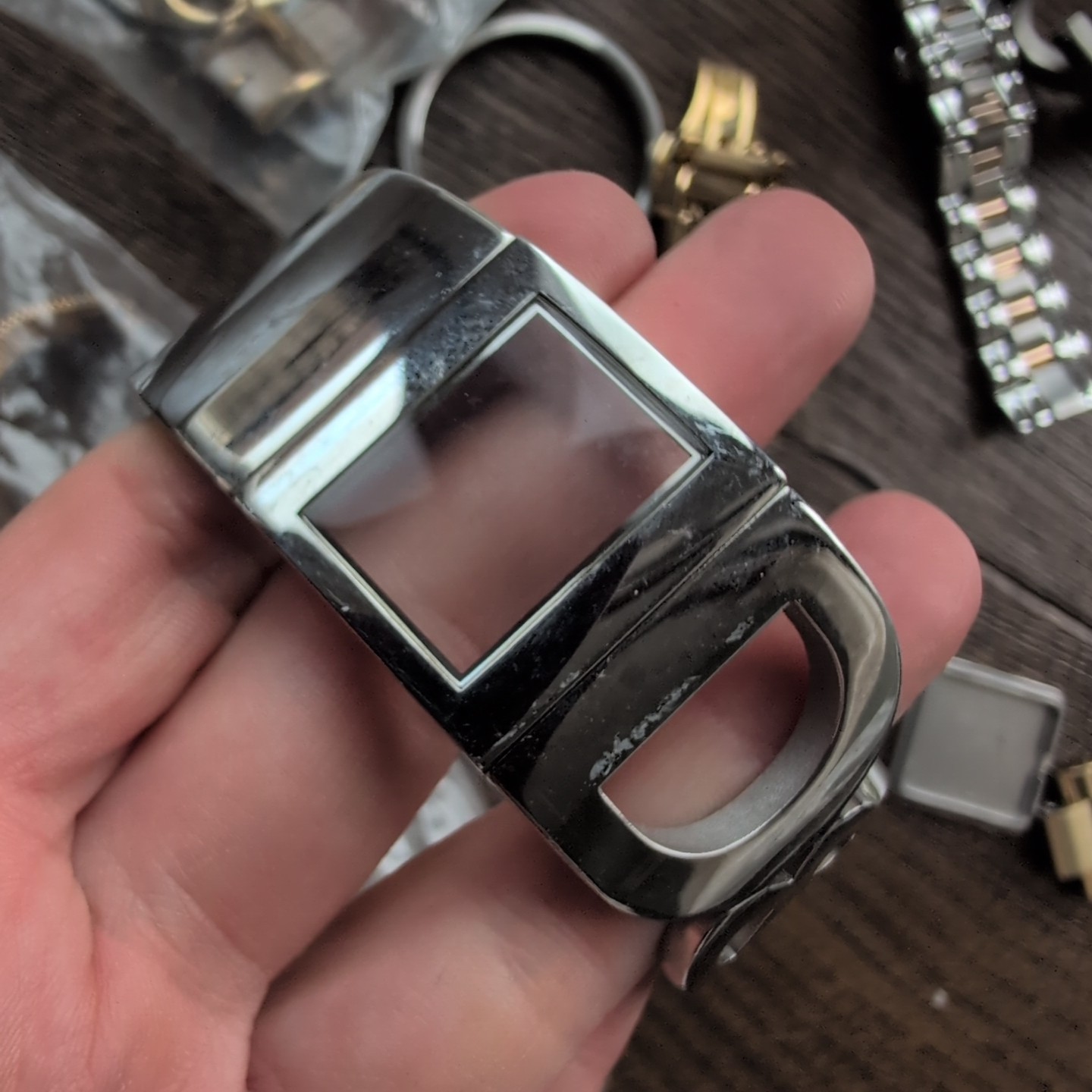 Lot of Watch Parts inc D&G, Skagen, Hugo Boss Case (DG11)