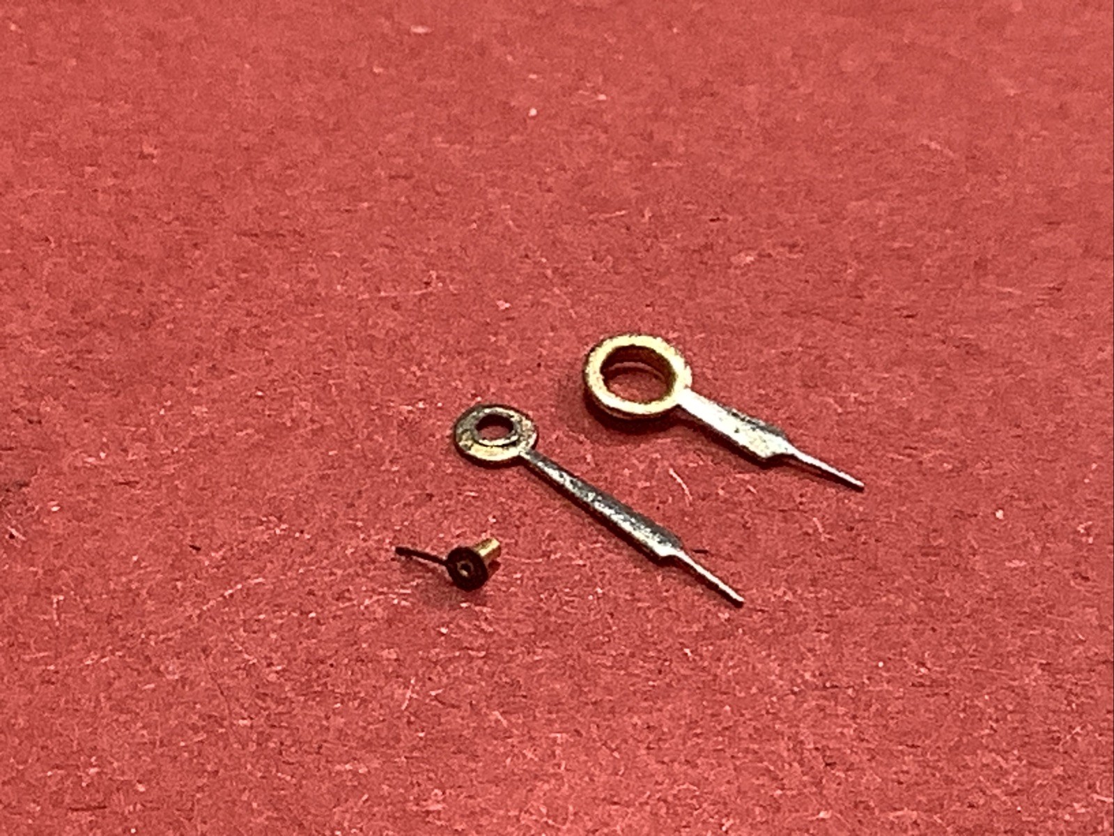 CLASSIC WATCH PARTS. ZVEZDA (ZARIA) T 28 Hands