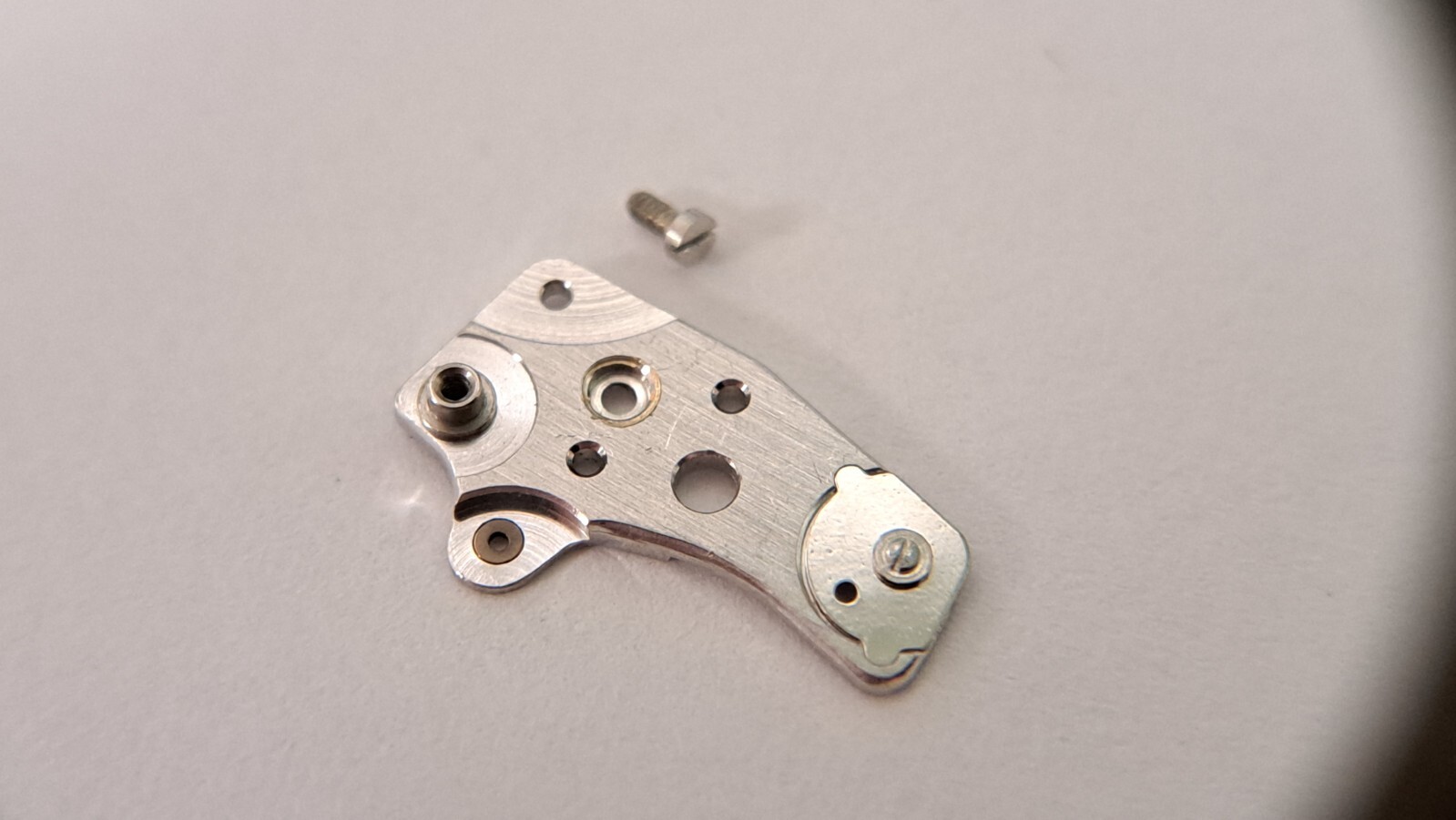 Lecoultre 916 mainplate bridge and screw pre-o for watch repair/parts