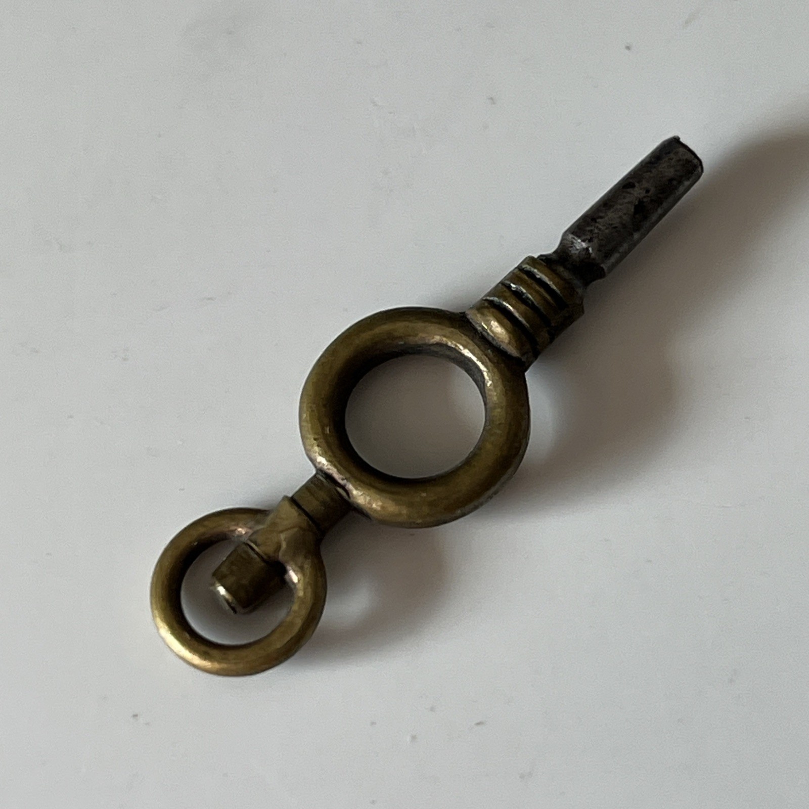 Antique Brass Wind Up Pocket Watch Key Collectable Timepiece Tool.