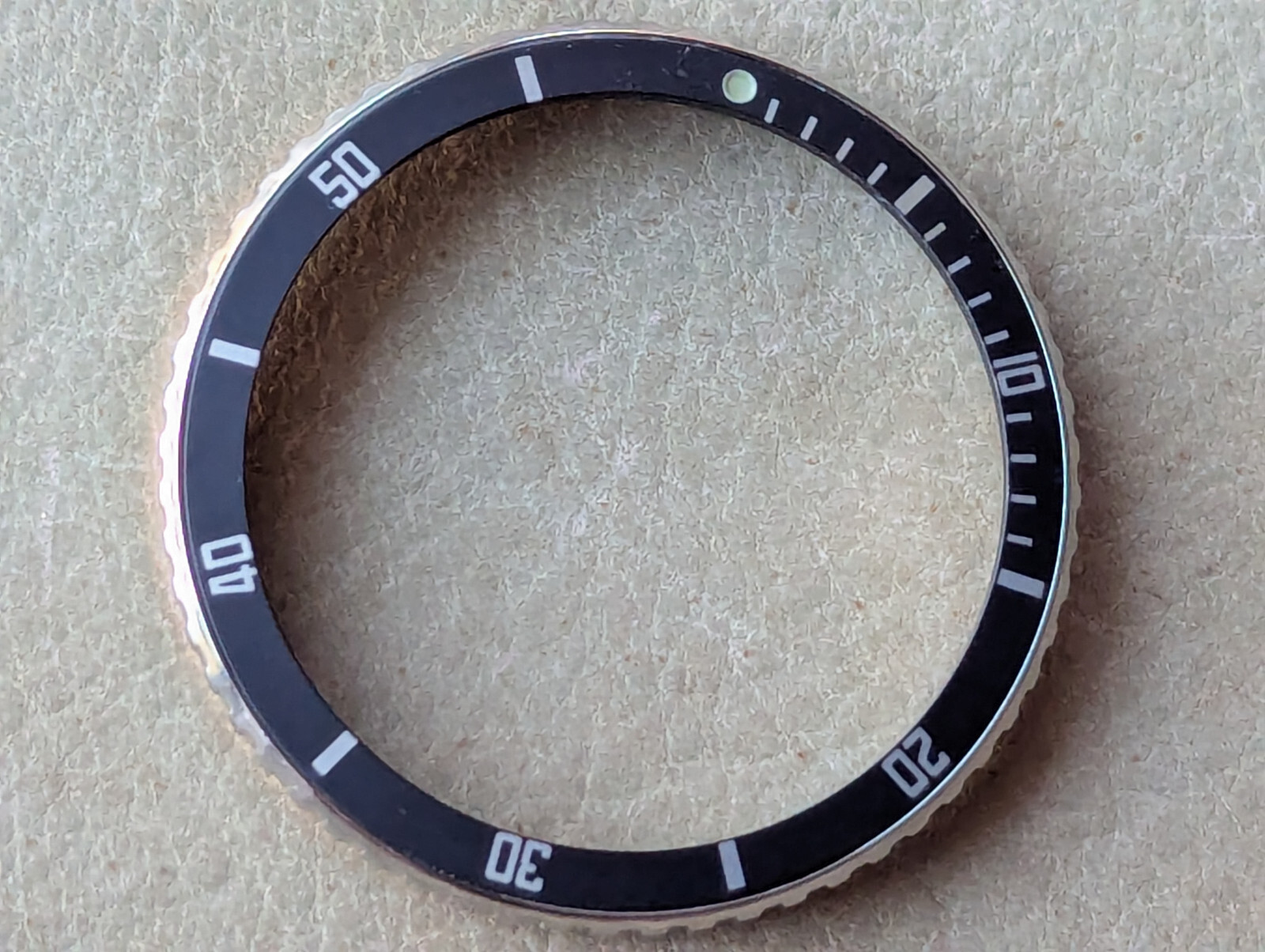 DEFECTIVE NOS Vintage Bulova Accutron Depth Gauge Bezel/Insert FOR 8459 CASES