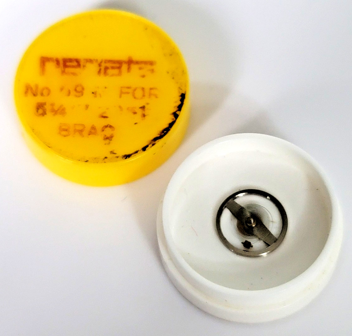 Brac 2051 Balance Wheel Complete Renata 69M Watch Movement Parts NOS WP1-91