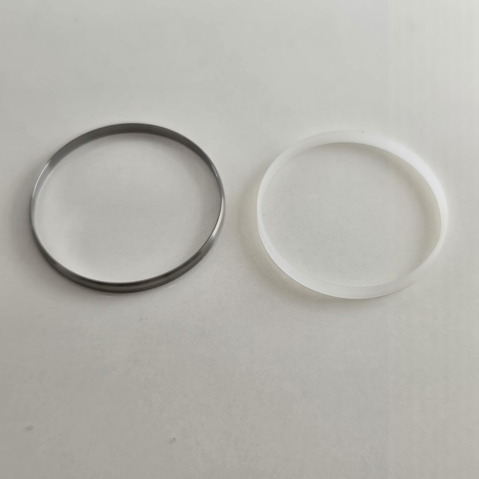 ROLEX SUBMARINER 116610 WATCH CRYSTAL RETAINER RING & GASKET (MINT & ORIGINAL)