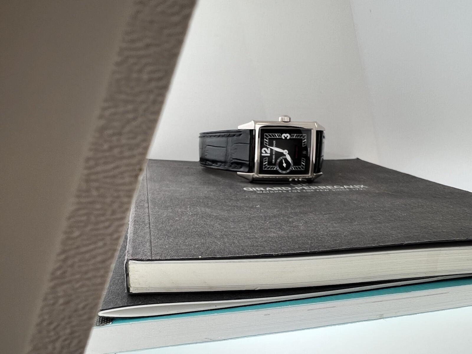 Girard Perregaux Watch 1945 Vintage 18k White Gold Ref 2596 Black Dial Art Deco