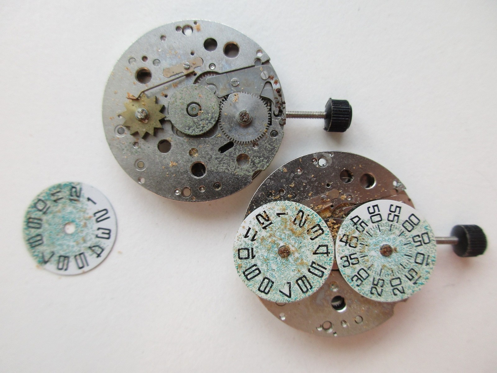 EB Bettlach cal. 8800 Swiss watch movements – direct read disks – for parts