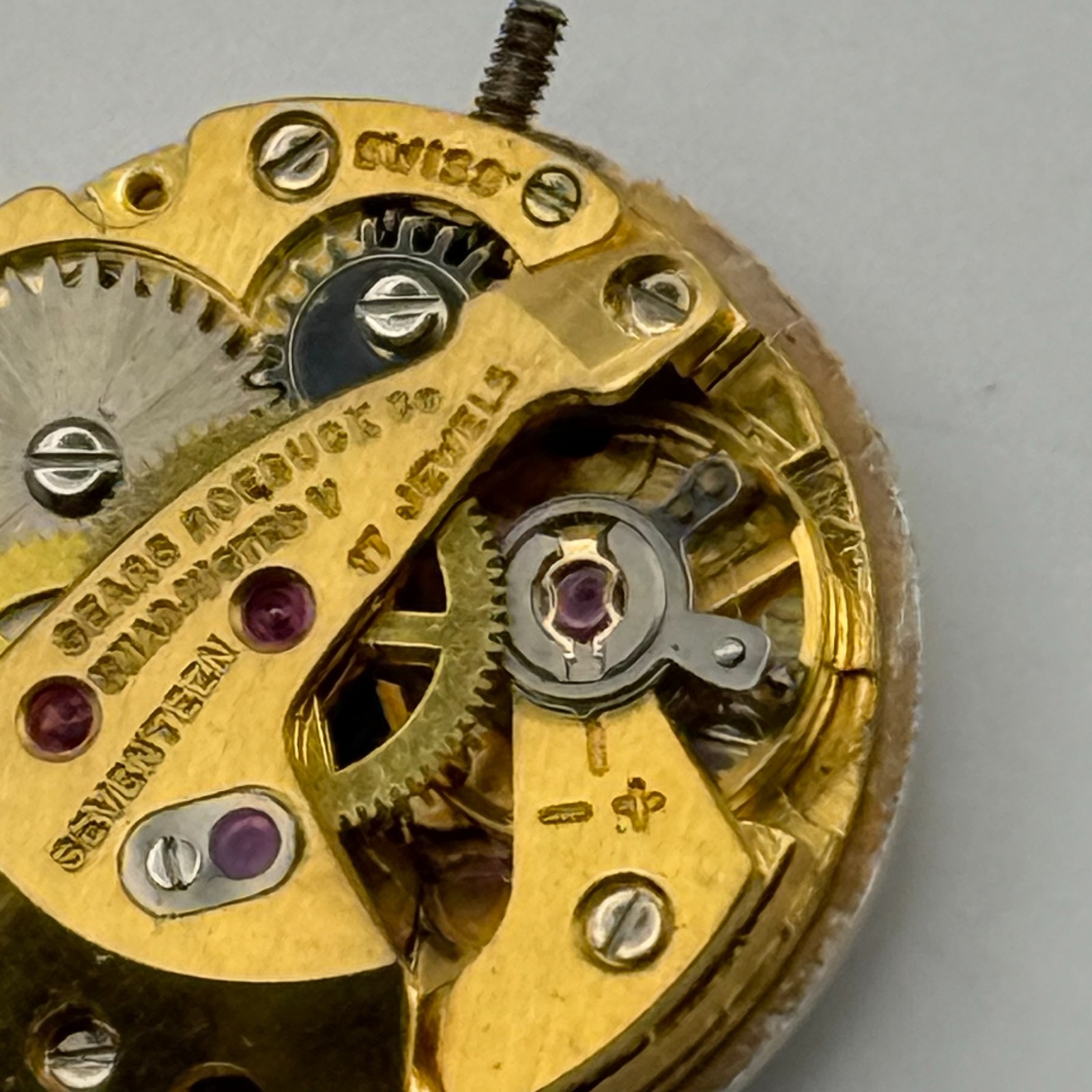 FHF 57-21 Fontainemelon Watch Movement Tradition 17 Jewels Swiss Parts 15.2mm