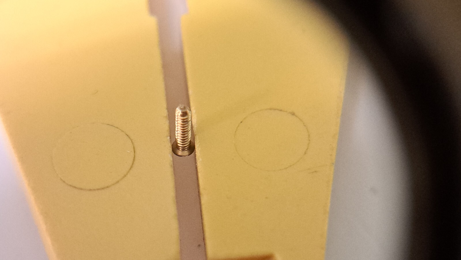 Vis de Fond 95 x 420 Watch screw for Repair GOLD 103L 6HR 2PERORDER