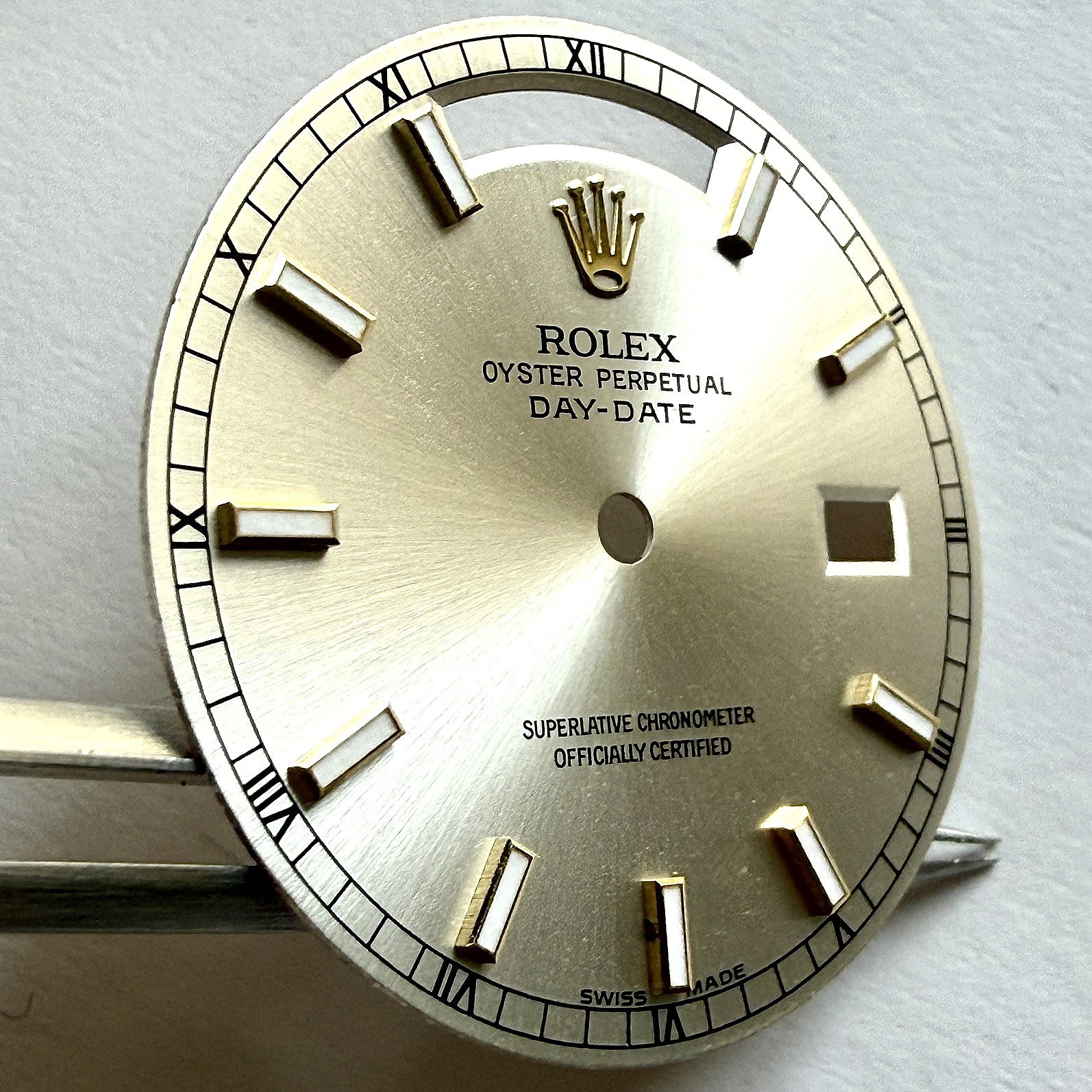 Rolex Day Date Dial 118238 Champagne Dial Super-Luminova – Original