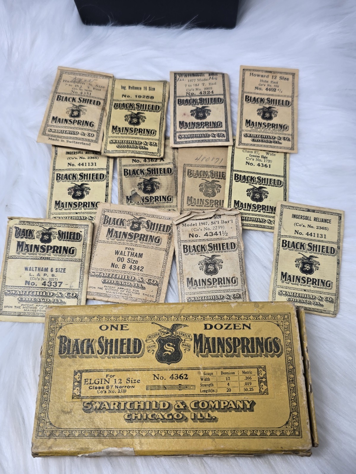 Lot 12 NOS Black Shield Mainsprings Swartchild Elgin Waltham