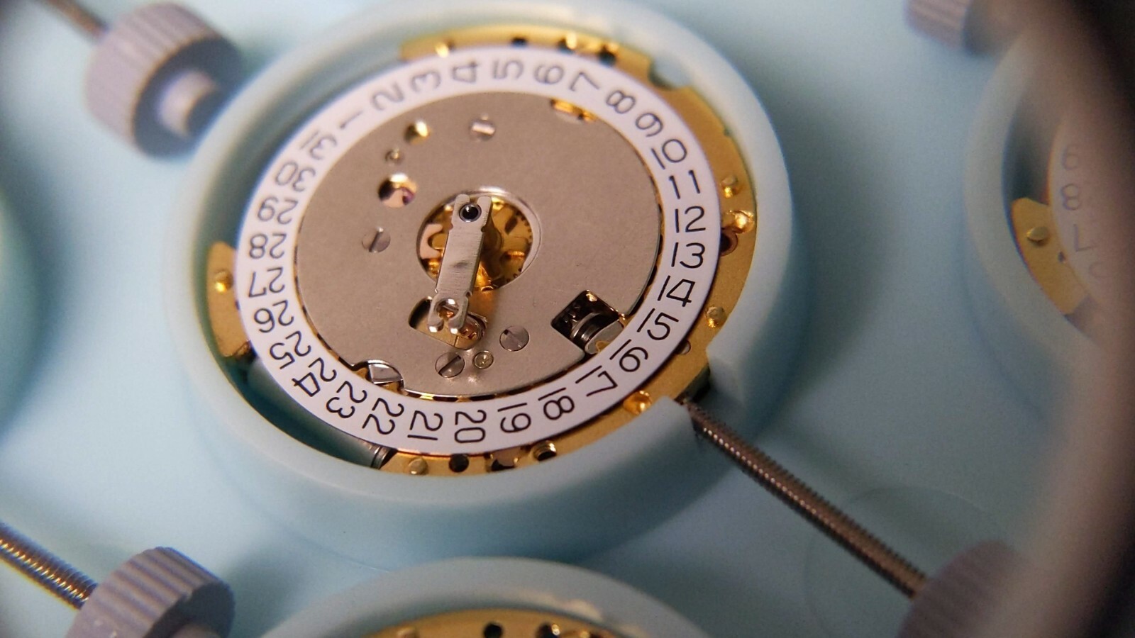 New Ronda 775 Quartz Movement Date 3′ Swiss Made, date at 3 o’clock NEW HCP