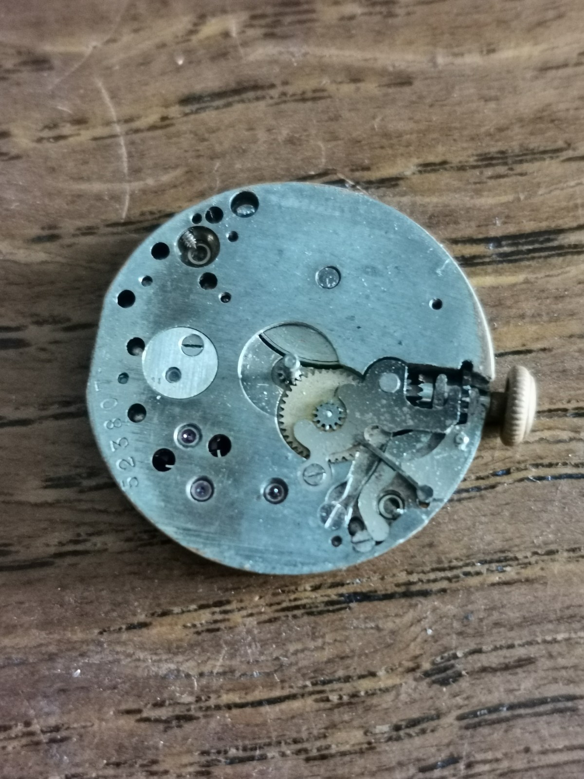 Alpina 733 Watch Movement, Ticking, For Restoration #N517