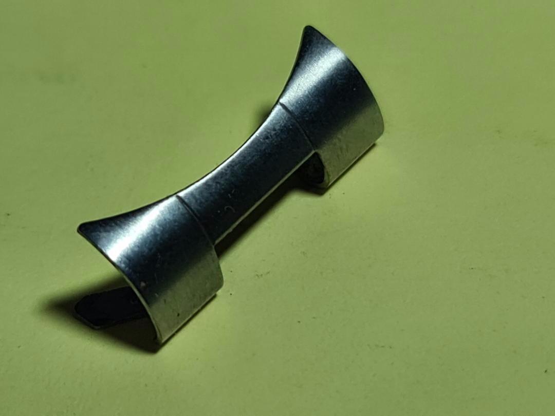 GENUINE OYSTER BRACELET NUMBER 4233 END LINK PIECE SEIKO SINGAPORE 7002-7039