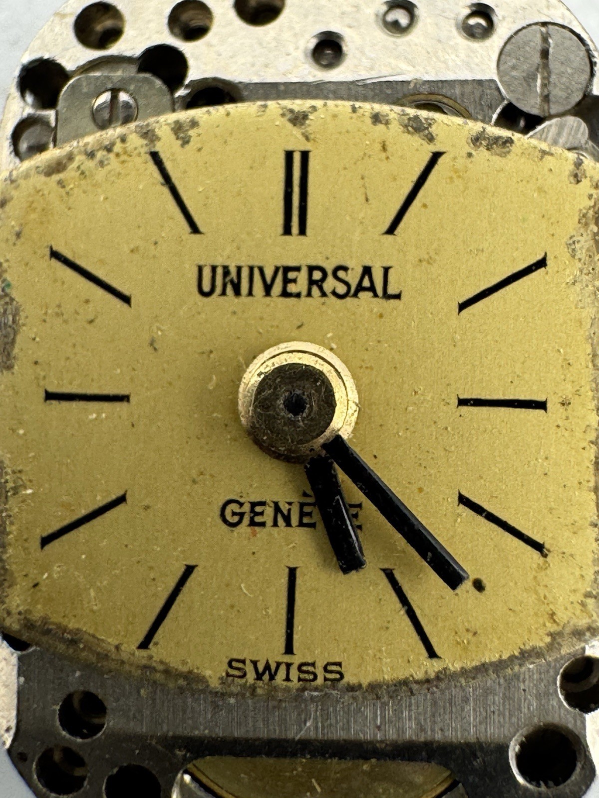 Vintage Universal Geneve Ladies Wristwatch Movement – Runs