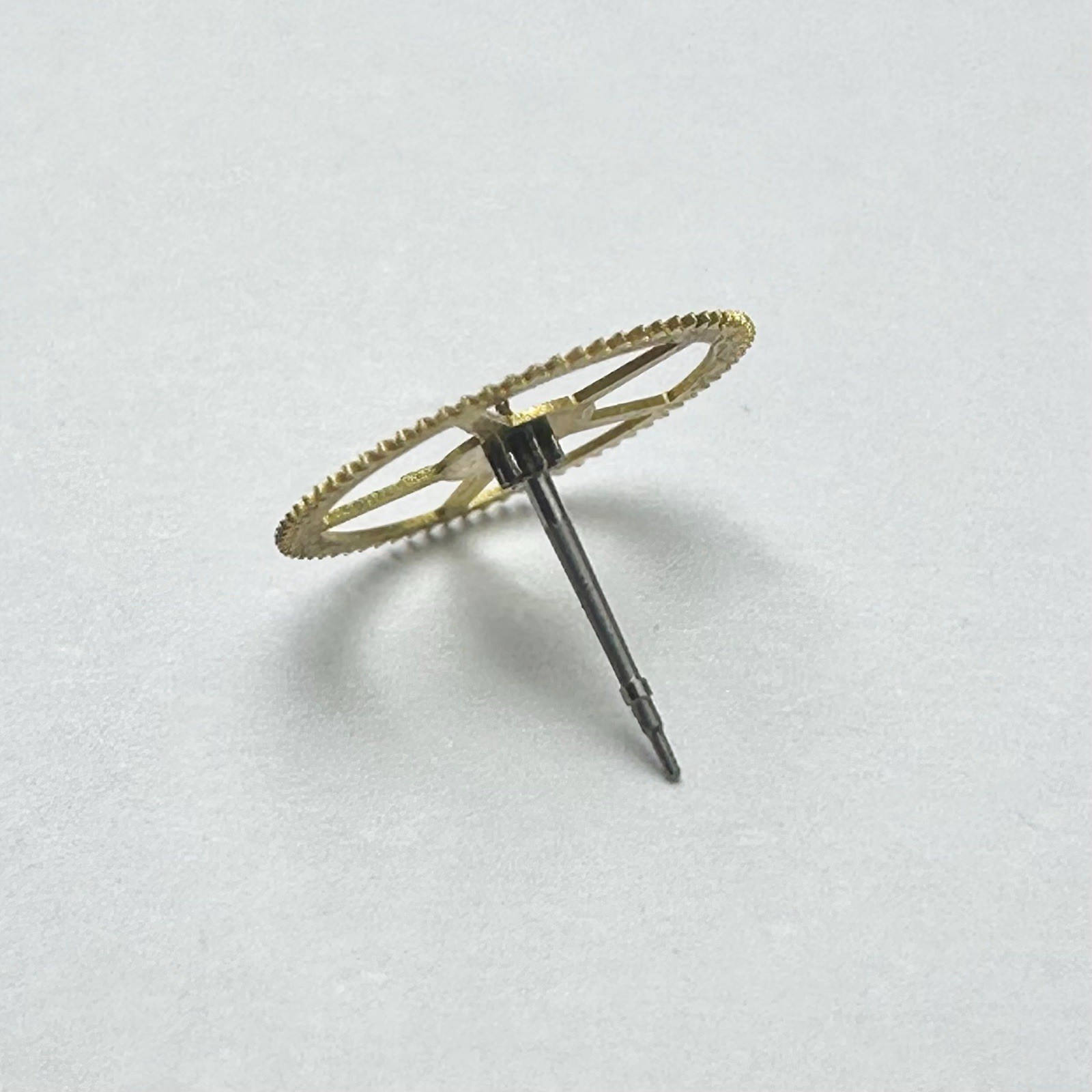 241 761 NOS FOURTH WHEEL SWEEP SECOND WHEEL FOR VINTAGE SEIKO 851