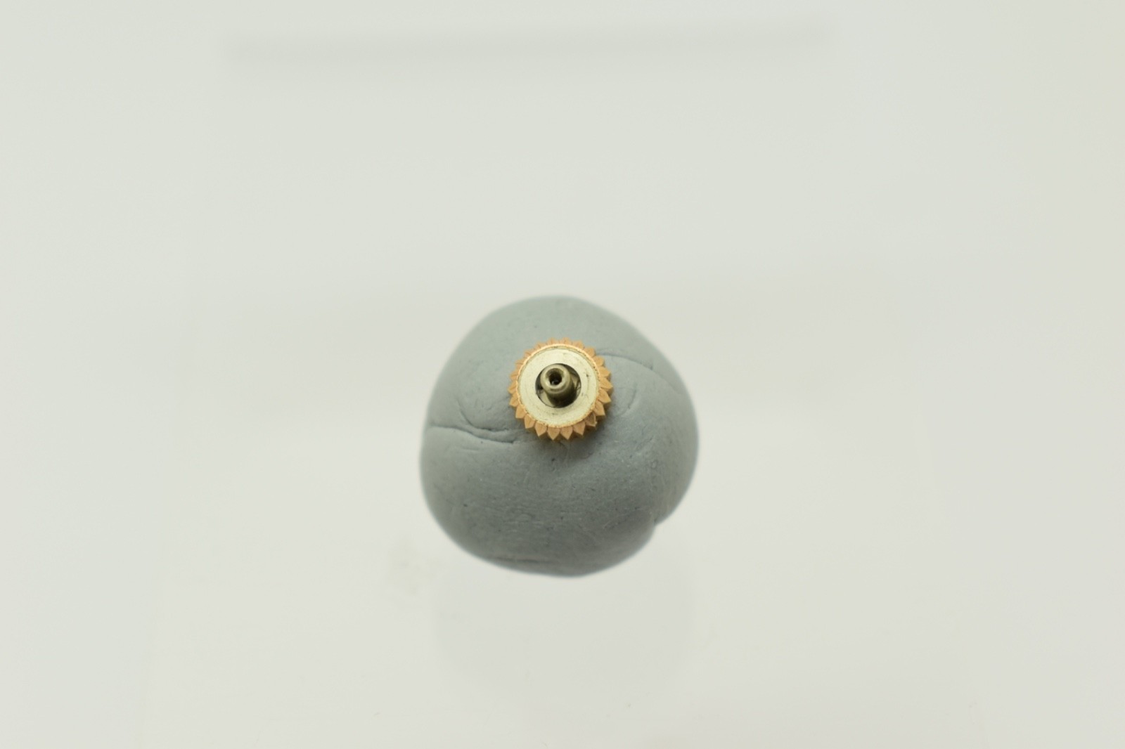 18ct Rose Gold Rolex Super Oyster Crown 6mm Bubble Back, New Old Stock