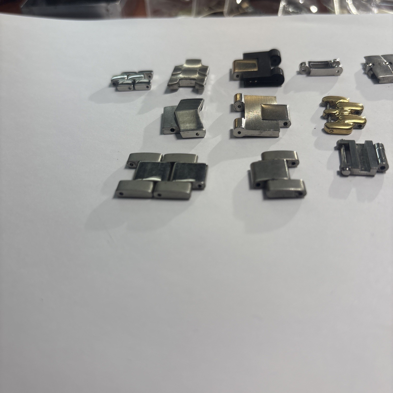 MOVADO ASSORTED LINKS (ALL AS IS)(PACKAGE DEAL)