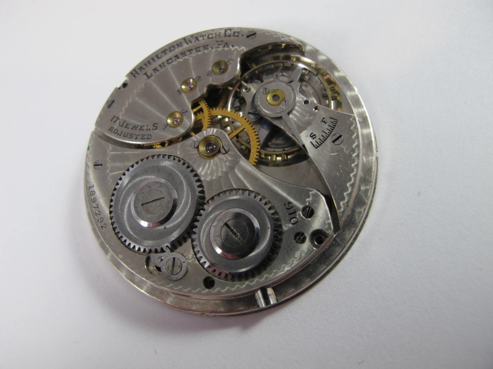 HAMILTON 910 VINTAGE POCKET WATCH MOVEMENT 17J NICKEL PLATED