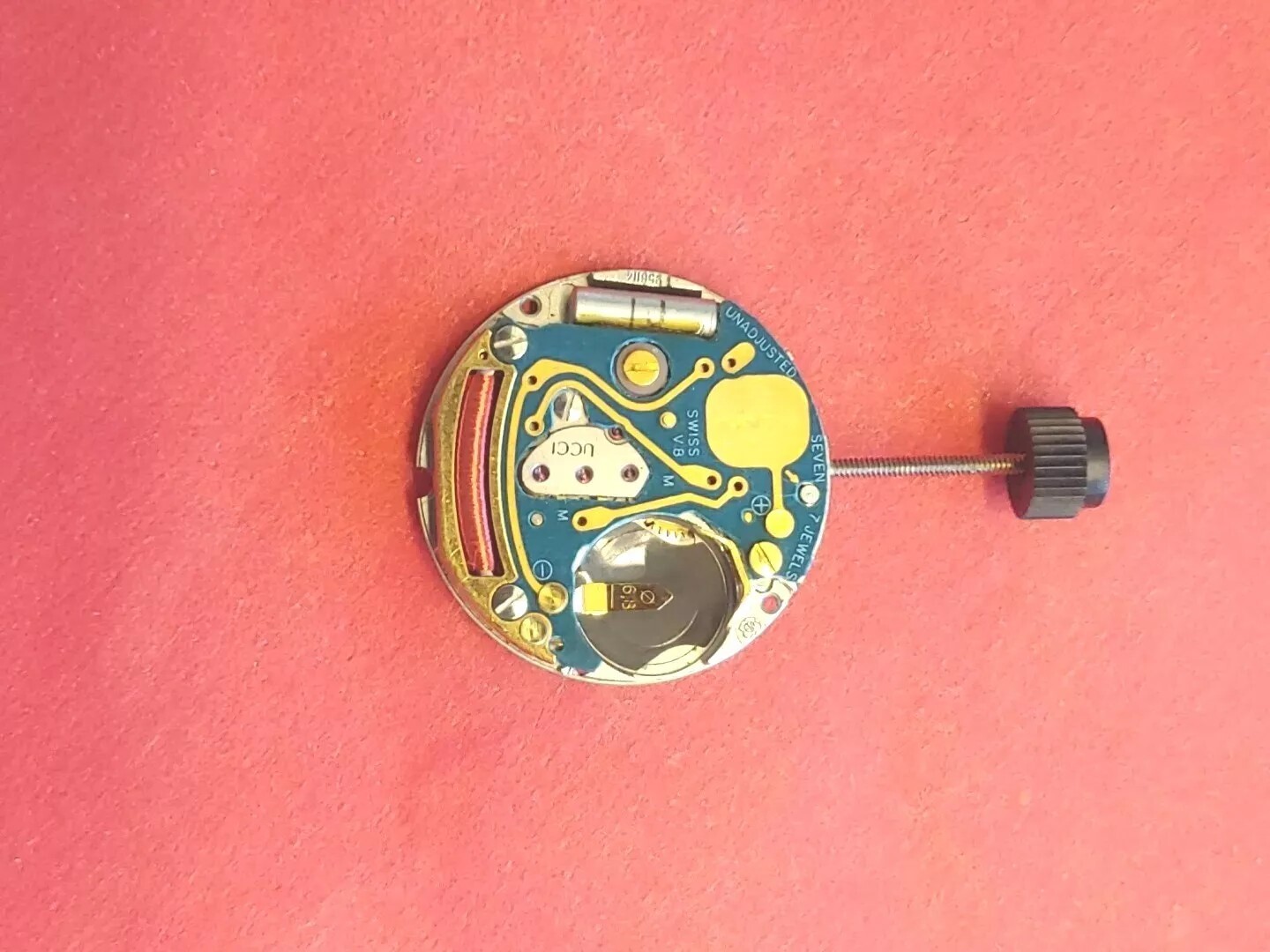 ETA 956.114 Date @6 Gucci NOS 7.75″‘ Movement. Sets, Runs, Keeping Time 24 Hours