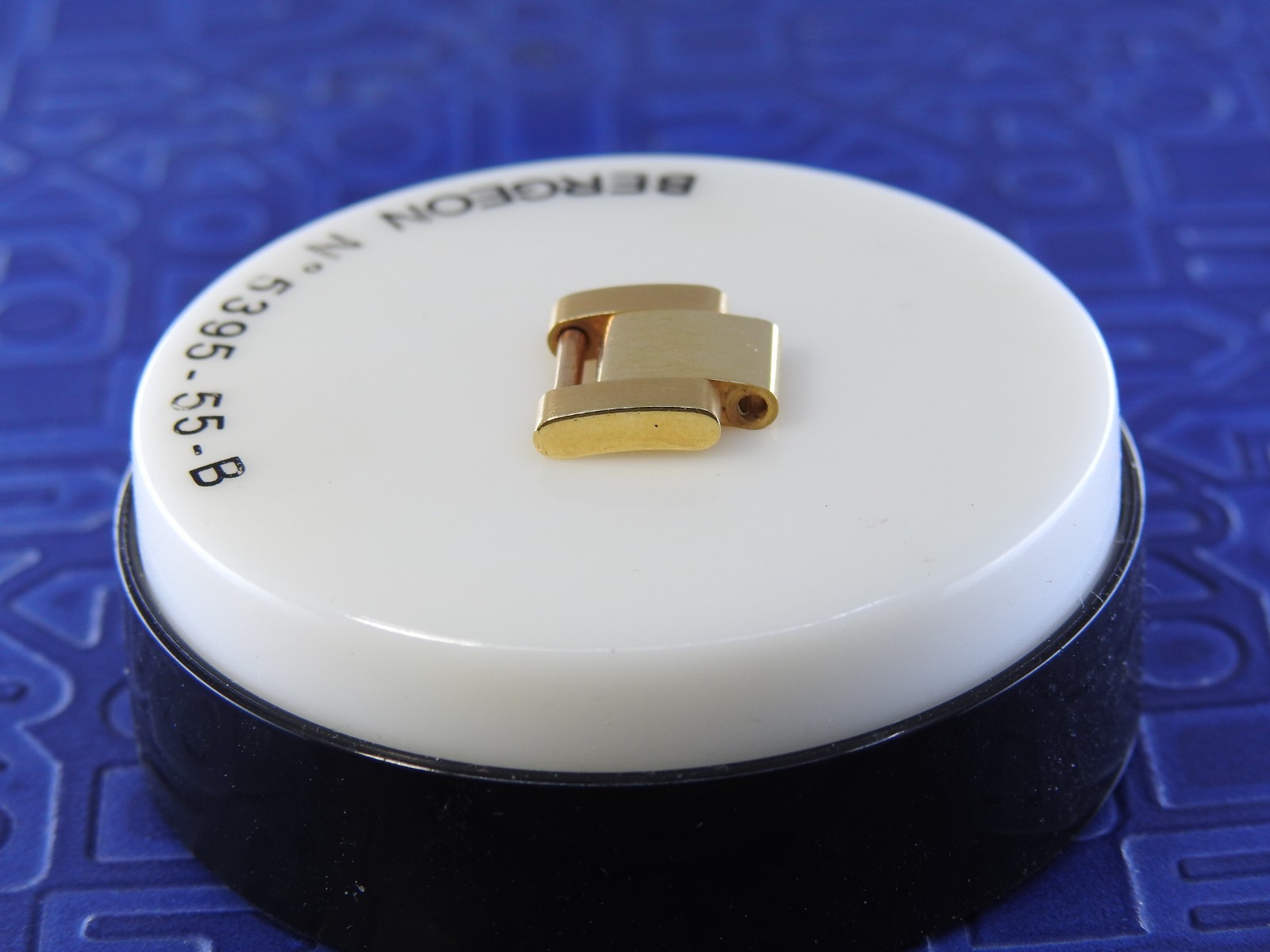 Genuine Rolex Yellow Gold Yacht-Master 14MM Oyster Link 68628 168628 3.3G