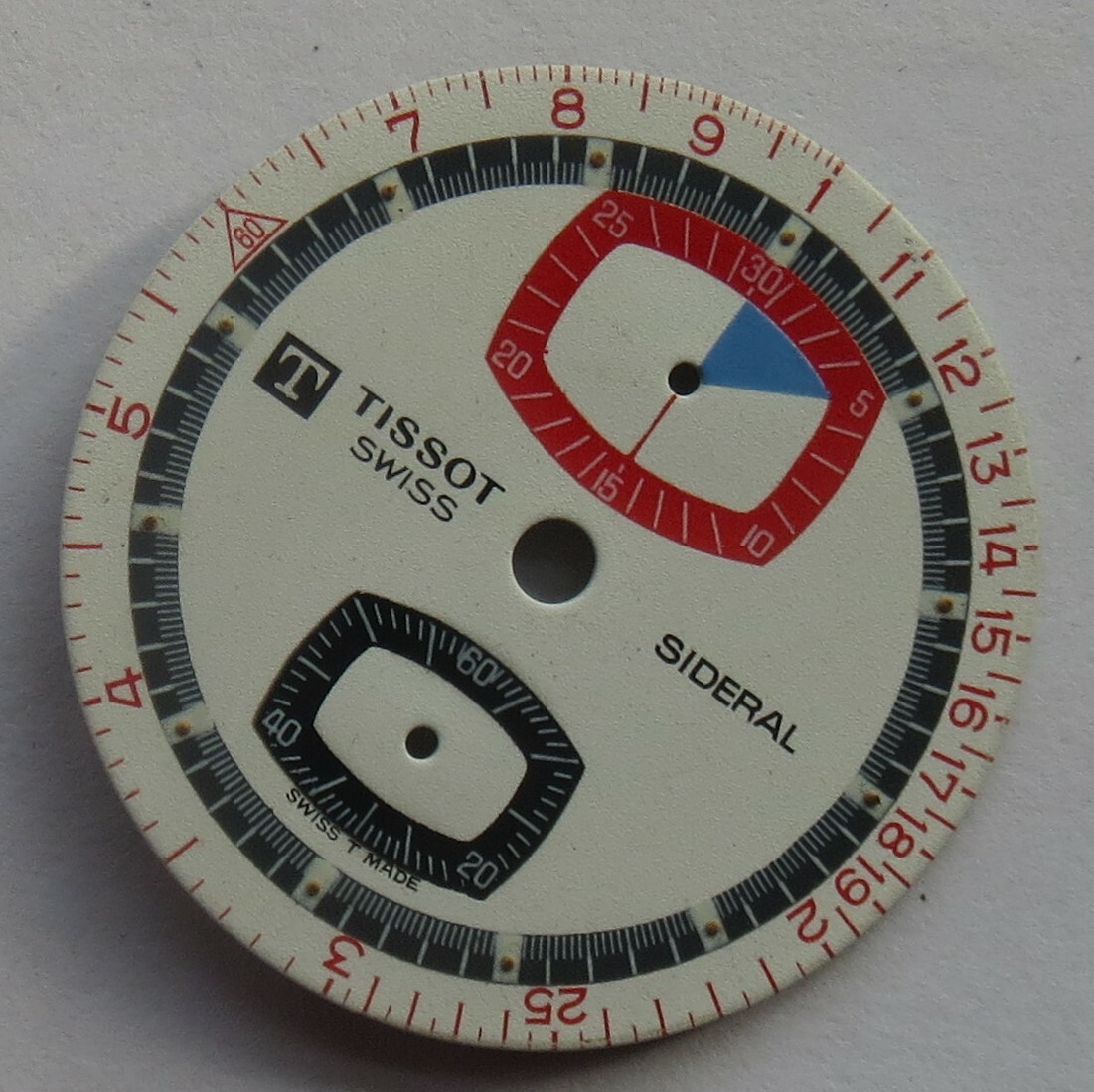 Tissot Sideral chronograph mens wristwatch dial 29,5 mm. in diameter