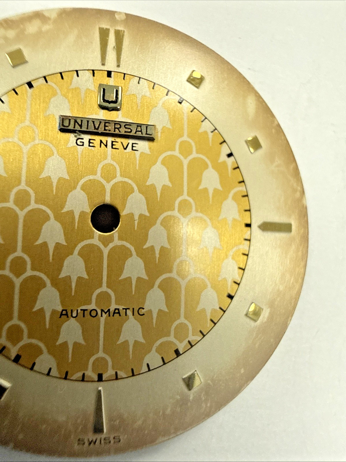 Universal Geneve Ref 10216 & 20209 Rare Fleur-de-lis Design Unusual Vintage Dial