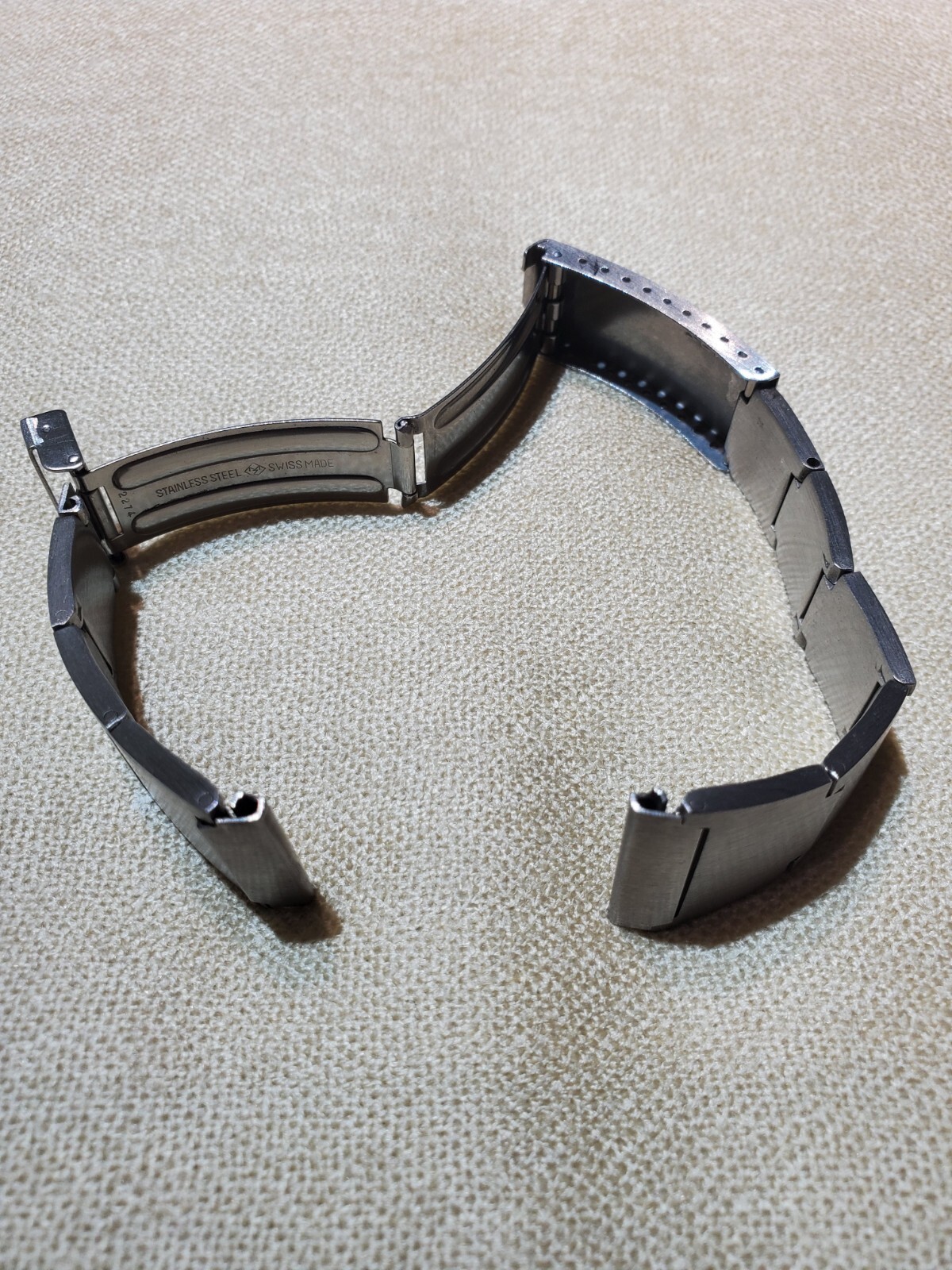Very Rare 70s Zenith Lobster Style Stainless Steel Fliplock Bracelet 24mm Width