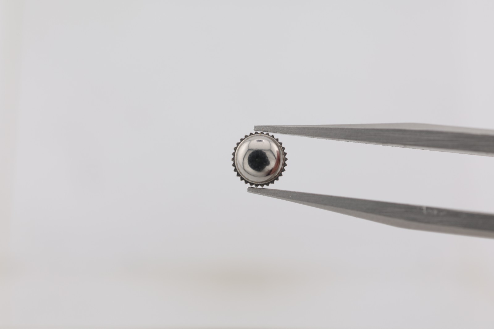 BULOVA #303A, NOS WRIST WATCH MOVEMENT CROWN (OB)