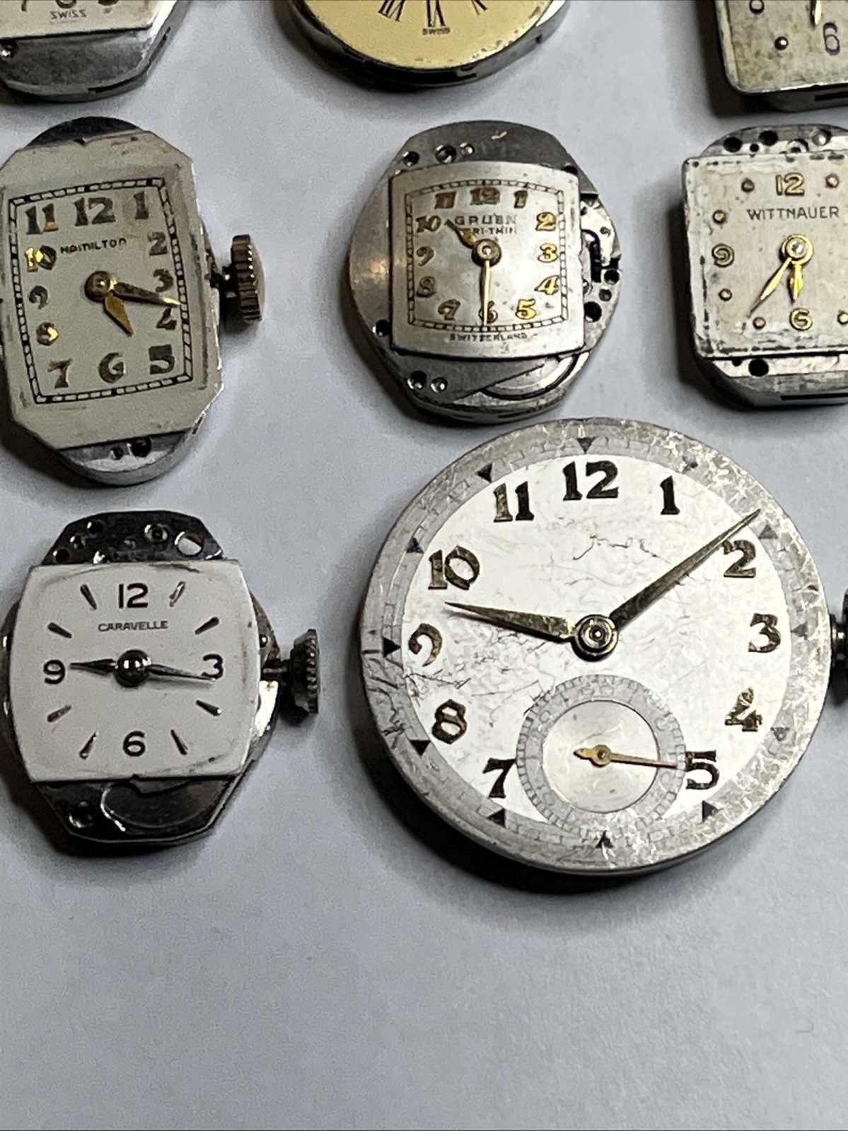 Lot Of 21 Vintage Wrist Watch Movements Bulova, Gruen, Others For Parts Repair
