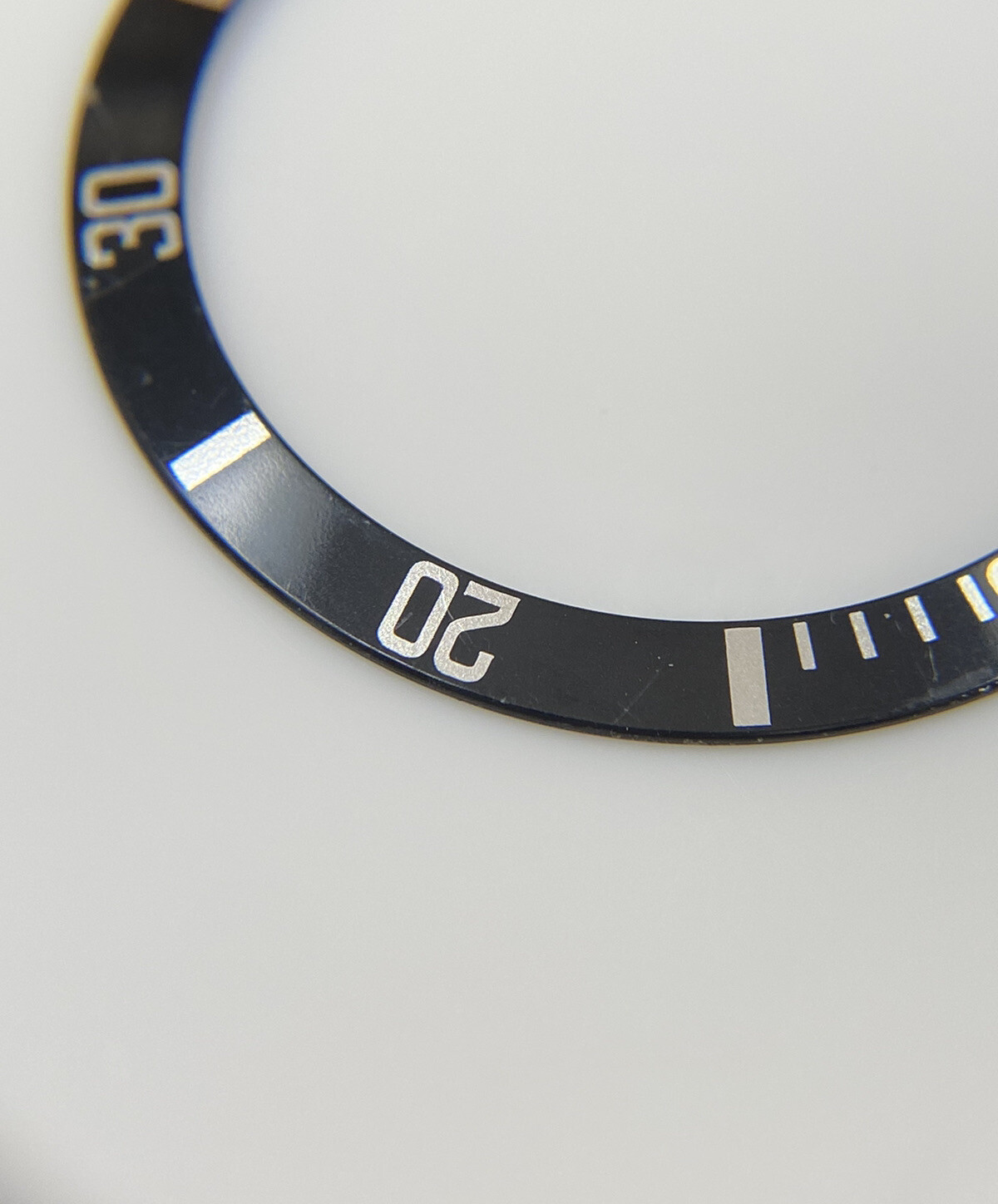 Genuine Rolex No Date Submariner 14060 14060M Black/White Bezel Insert