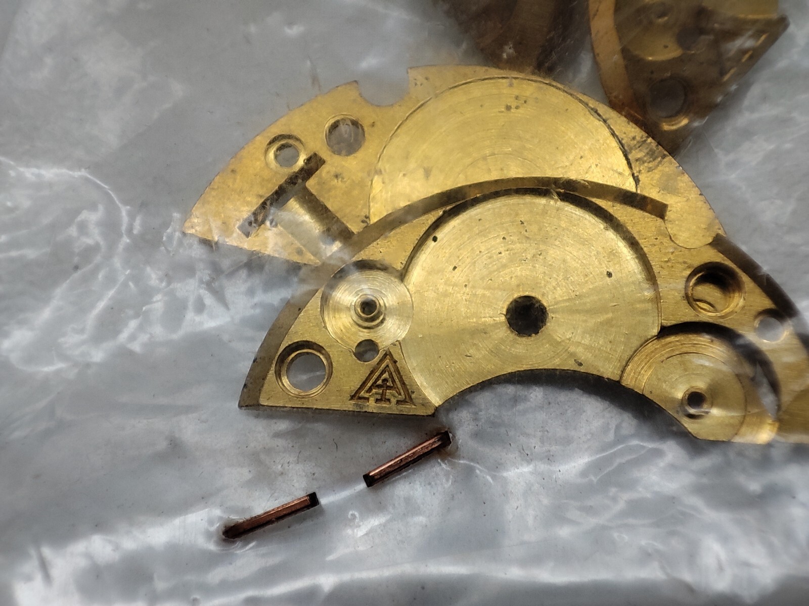 Barrel Bridge – Barrel bridge watch part lot