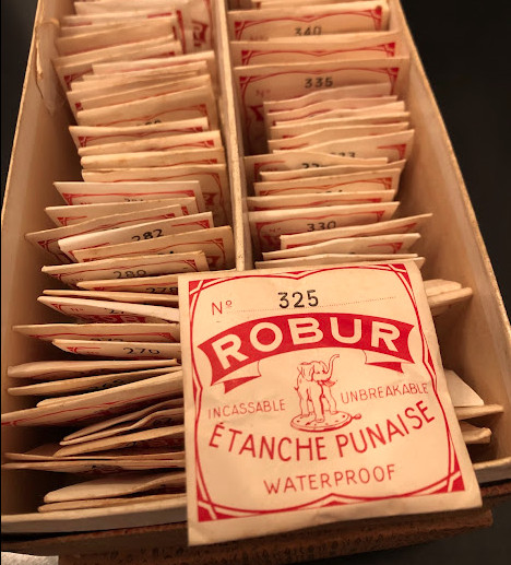 Vintage Watch Glass – ROBUR – “REINFORCED RAINCOAT” Plexi – NOS