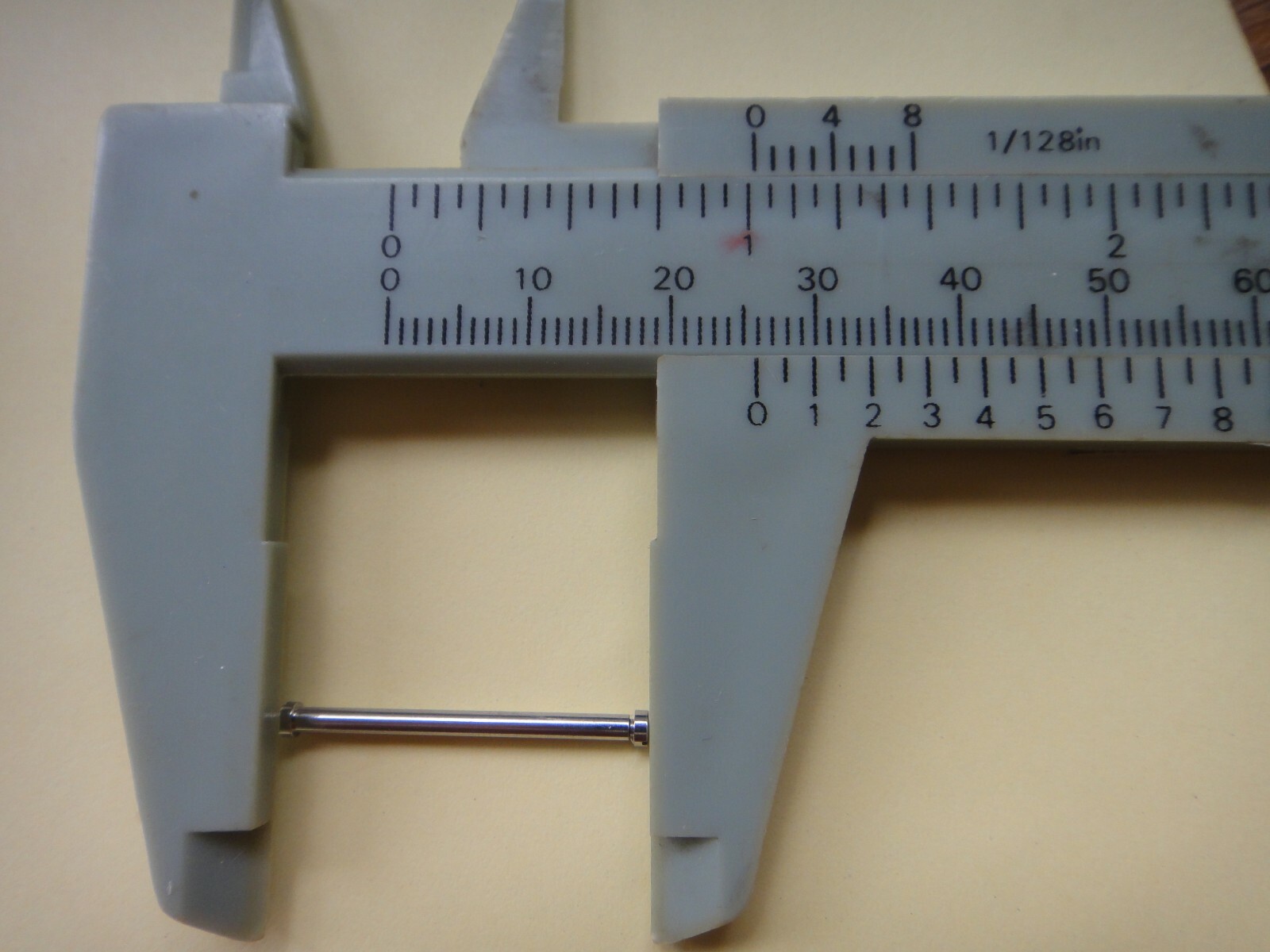 Pair ORIS screws bar pin tube 7653 Aquis Date Ø 43mm band strap bracelet 42631