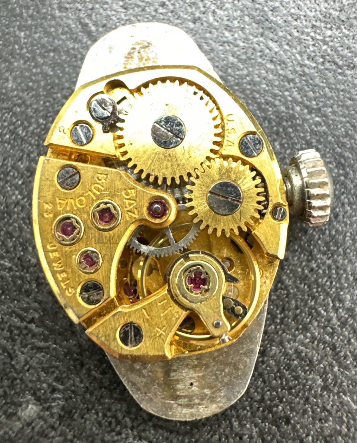 VINTAGE Bulova 5AZ 23 Jewel Ladies WATCH MOVEMENT-Running 4 Repair